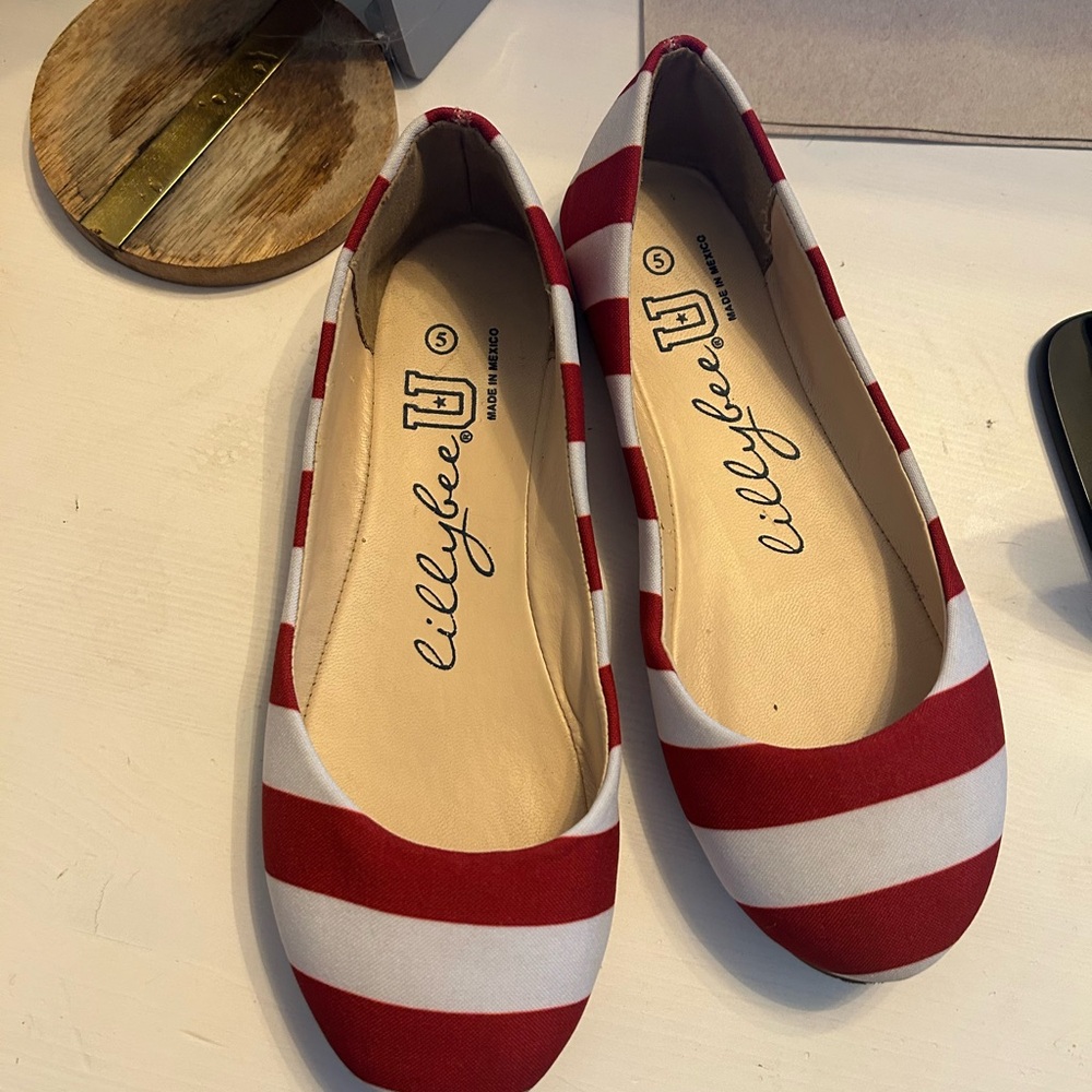 Lillybee Alabama Red and White Striped Flats with Bow Logos